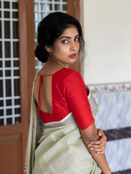 Amrita Rajori Garden Call Girl
